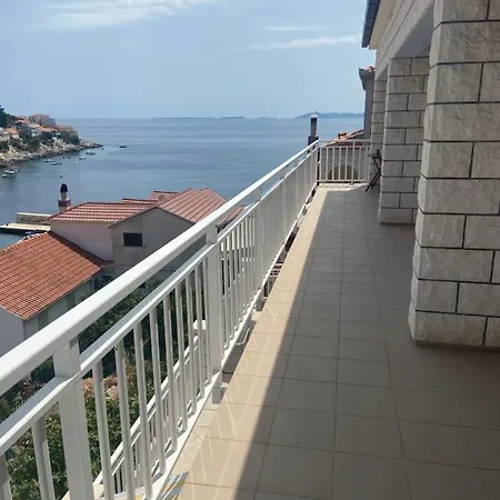 Lägenhet Duvan Zavalatica